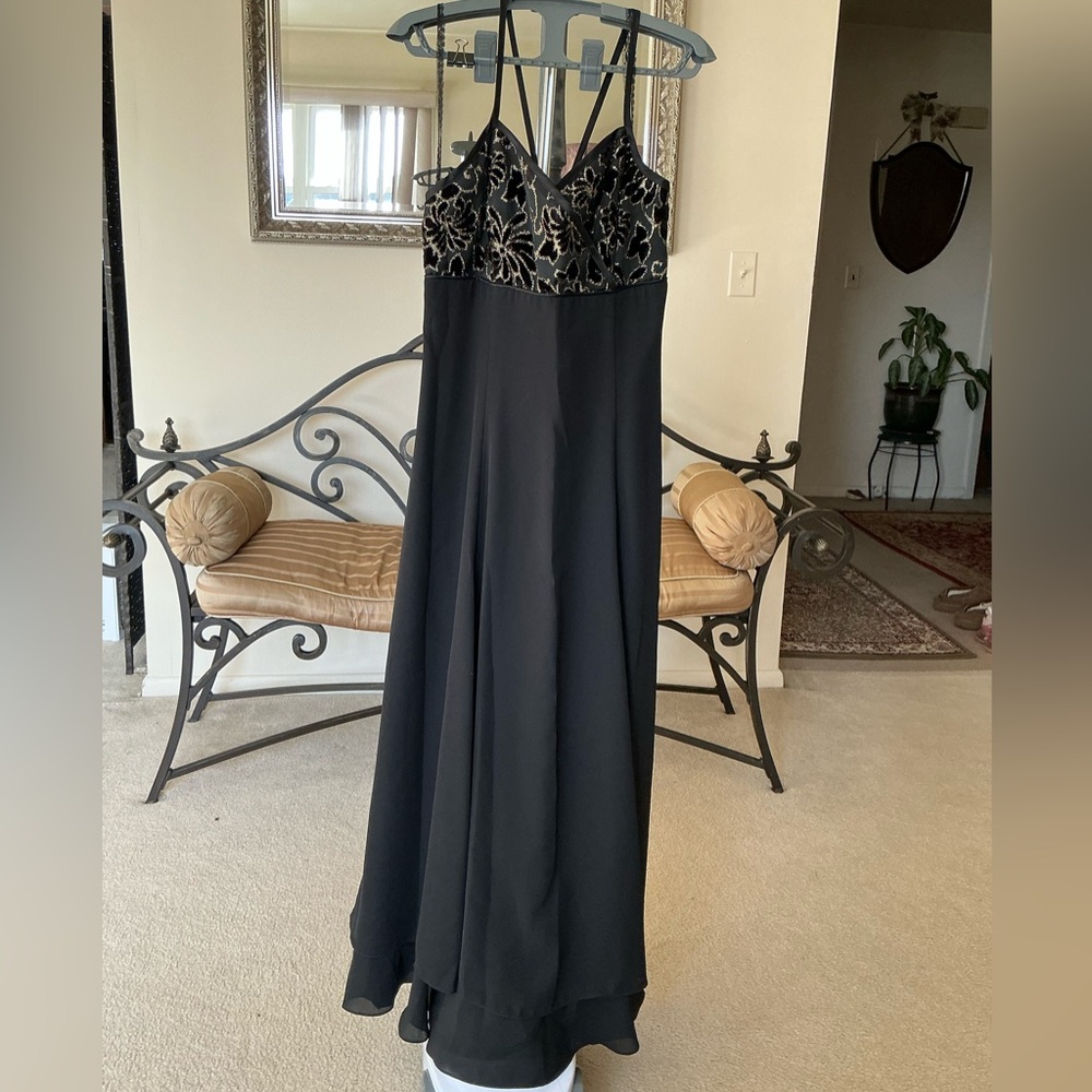 Night Studio NY Black Evening Gown